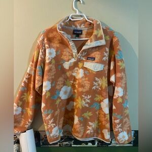 Patagonia pull over fleece sweater women